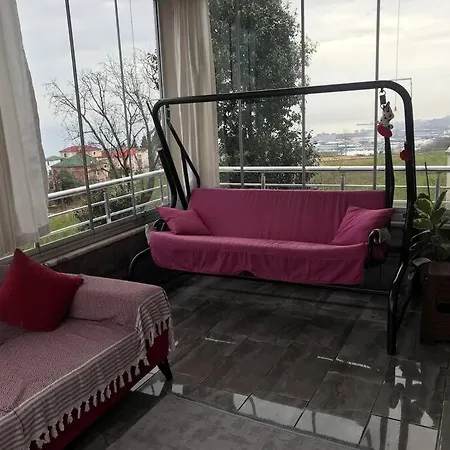 منفصل مع إطلالة Daire *