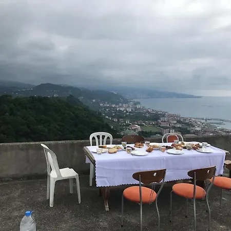 منفصل مع إطلالة * Trabzon