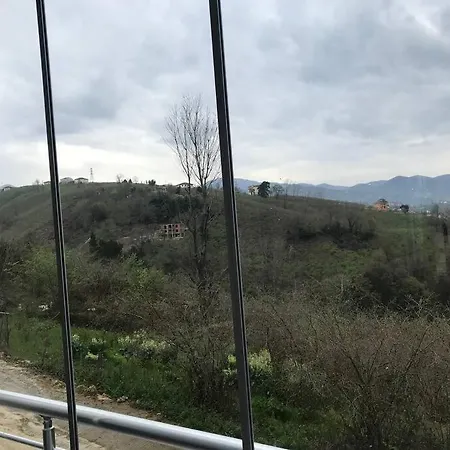 منفصل مع إطلالة Trabzon